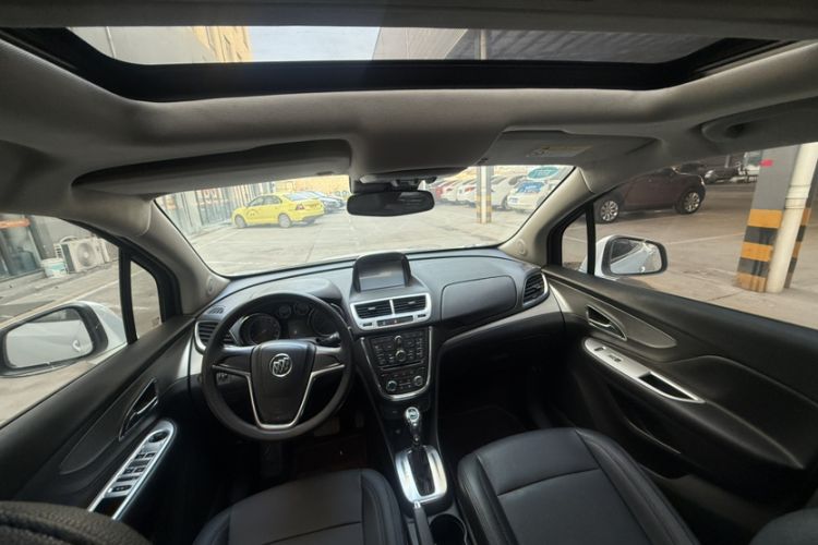 Used Buick Encore 2015 1.4T Automatic Two-Wheel Drive Urban Elite Version Interior 2