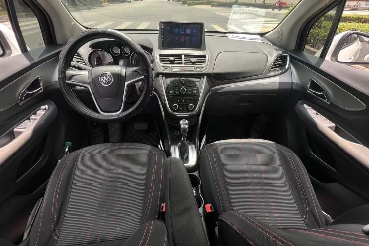 Used Buick Encore 2015 1.4T Automatic Two-Wheel Drive Urban Elite Version Interior 3