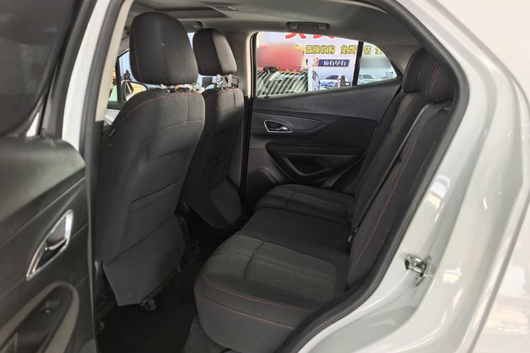Used Buick Encore 2015 1.4T Automatic Two-Wheel Drive Urban Elite Version Interior 6