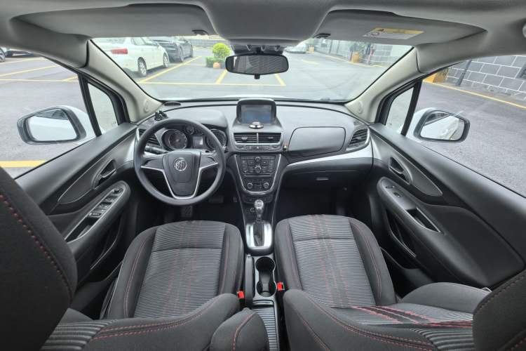 Used Buick Encore 2015 1.4T Automatic Two-Wheel Drive Urban Elite Version Interior 9