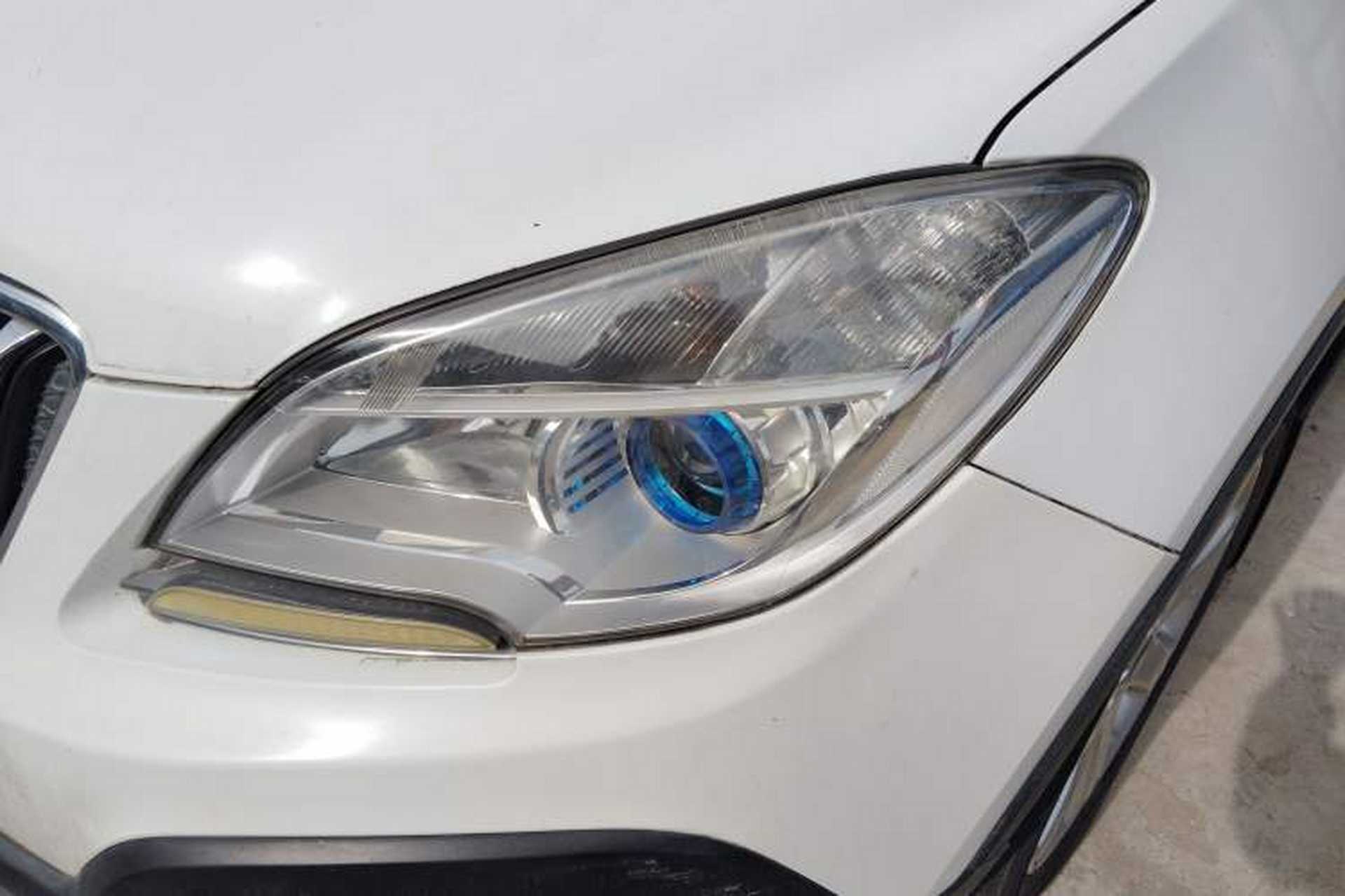 Used Buick Encore 2015 1.4T Automatic Two-Wheel Drive Urban Elite Version Left Front Headlight