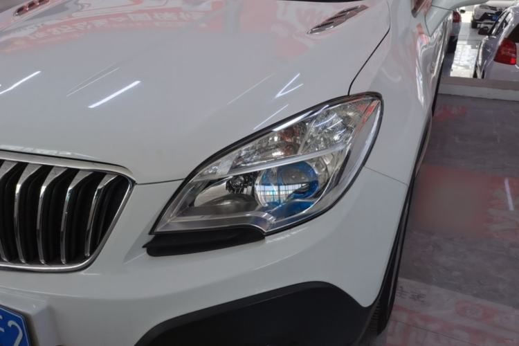 Used Buick Encore 2015 1.4T Automatic Two-Wheel Drive Urban Elite Version Left Front Headlight