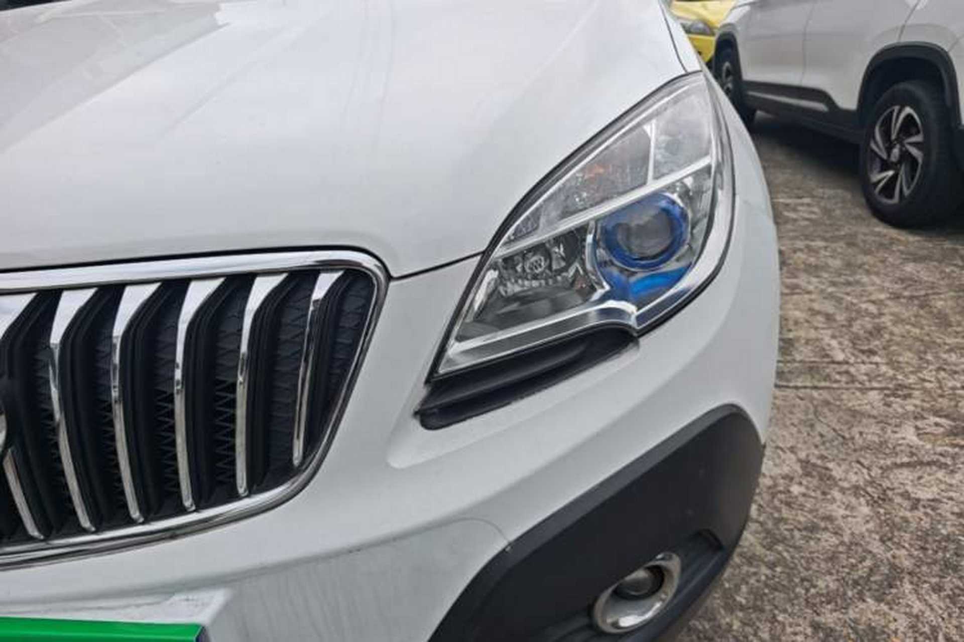 Used Buick Encore 2015 1.4T Automatic Two-Wheel Drive Urban Elite Version Left Front Headlight