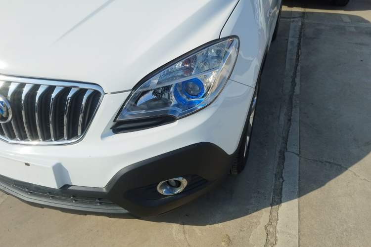 Used Buick Encore 2015 1.4T Automatic Two-Wheel Drive Urban Elite Version Left Front Headlight