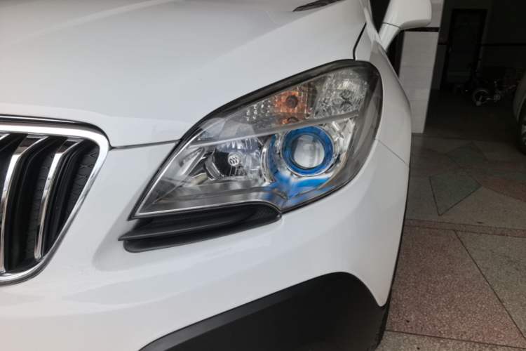 Used Buick Encore 2015 1.4T Automatic Two-Wheel Drive Urban Elite Version Left Front Headlight