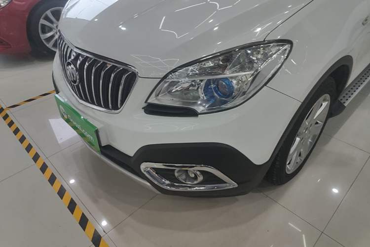 Used Buick Encore 2015 1.4T Automatic Two-Wheel Drive Urban Elite Version Left Front Headlight