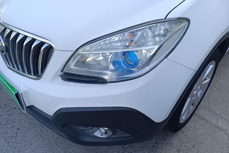 Used Buick Encore 2015 1.4T Automatic Two-Wheel Drive Urban Elite Version Left Front Headlight
