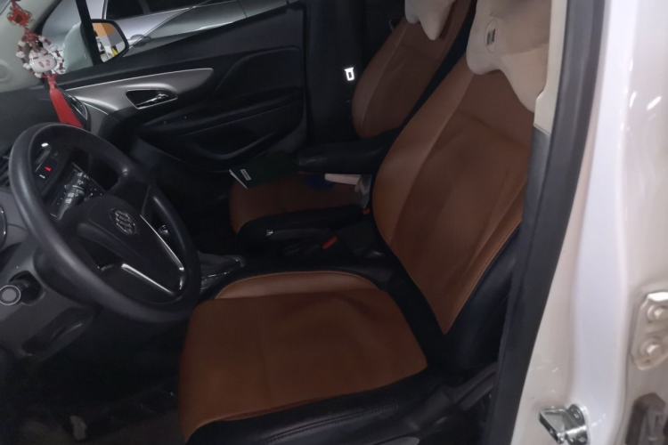 Used Buick Encore 2015 1.4T Automatic Two-Wheel Drive Urban Elite Version Left Front Seat