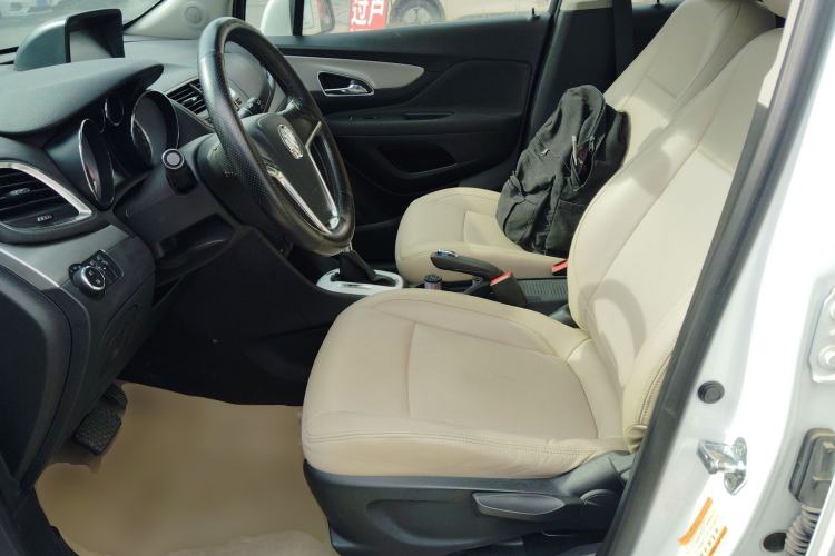 Used Buick Encore 2015 1.4T Automatic Two-Wheel Drive Urban Elite Version Left Front Seat