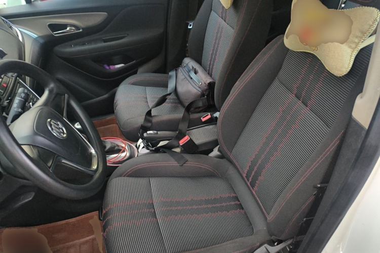 Used Buick Encore 2015 1.4T Automatic Two-Wheel Drive Urban Elite Version Left Front Seat