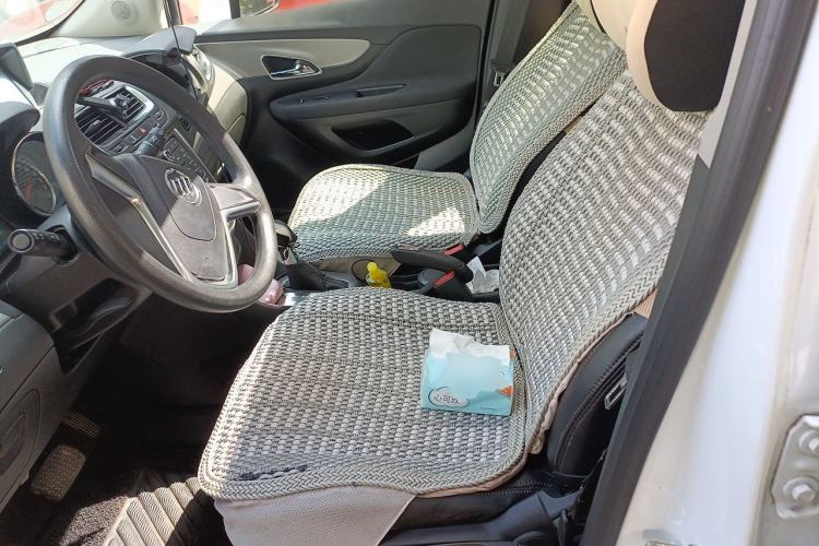 Used Buick Encore 2015 1.4T Automatic Two-Wheel Drive Urban Elite Version Left Front Seat