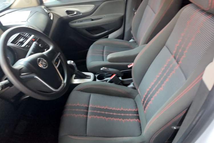 Used Buick Encore 2015 1.4T Automatic Two-Wheel Drive Urban Elite Version Left Front Seat