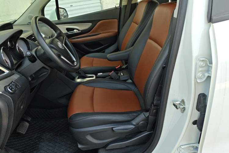 Used Buick Encore 2015 1.4T Automatic Two-Wheel Drive Urban Elite Version Left Front Seat