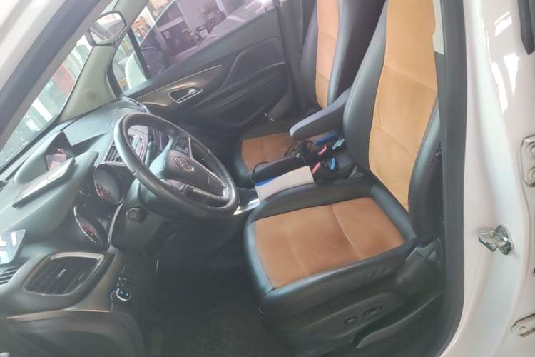 Used Buick Encore 2015 1.4T Automatic Two-Wheel Drive Urban Leading Model Left Front Seat