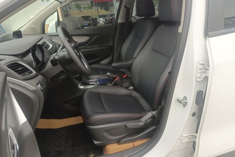 Used Buick Encore 2015 1.4T Automatic Two-Wheel Drive Urban Elite Version Left Front Seat
