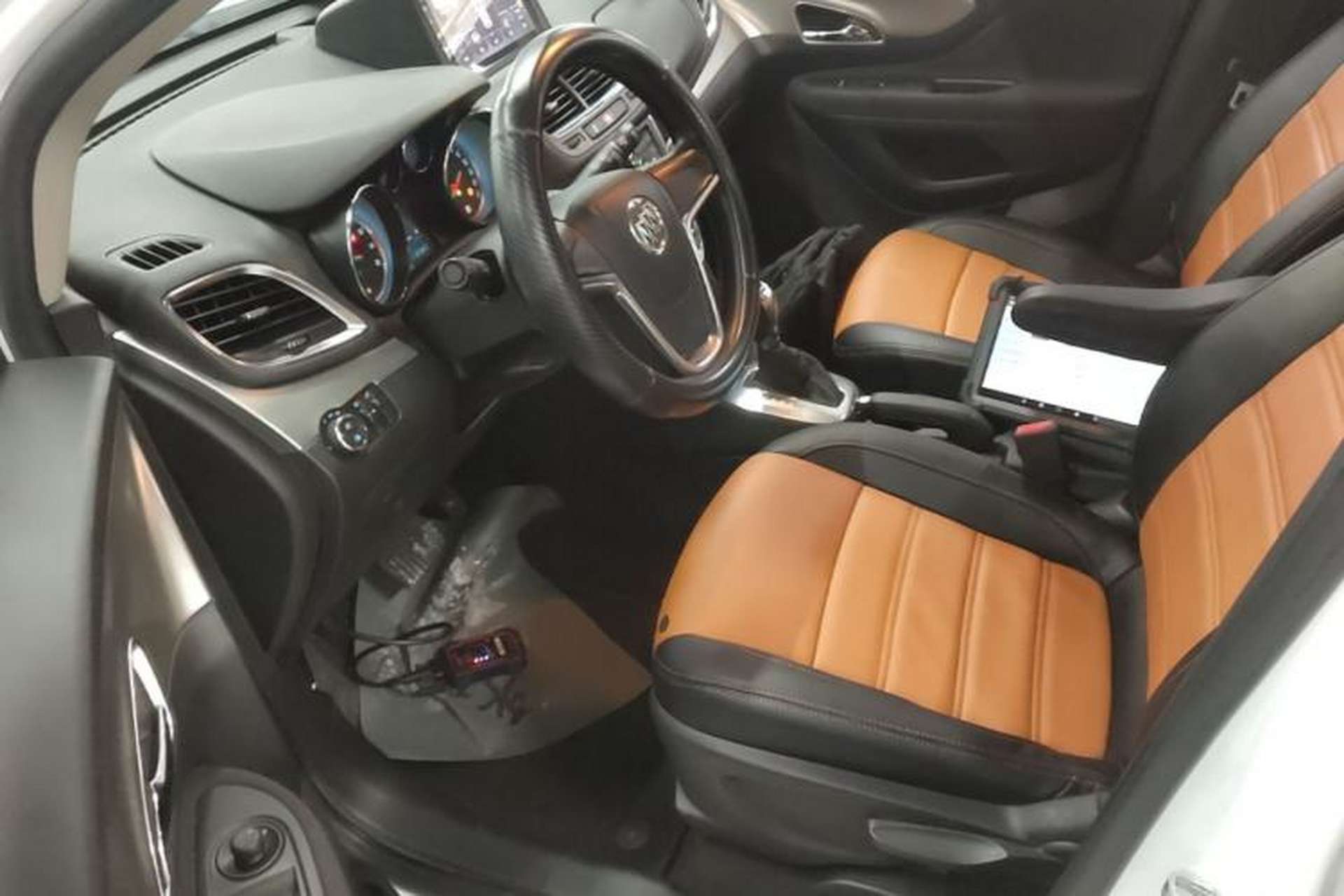 Used Buick Encore 2015 1.4T Automatic Two-Wheel Drive Urban Elite Version Left Front Seat