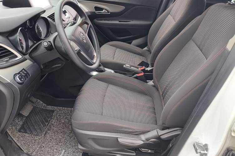 Used Buick Encore 2015 1.4T Automatic Two-Wheel Drive Urban Elite Version Left Front Seat