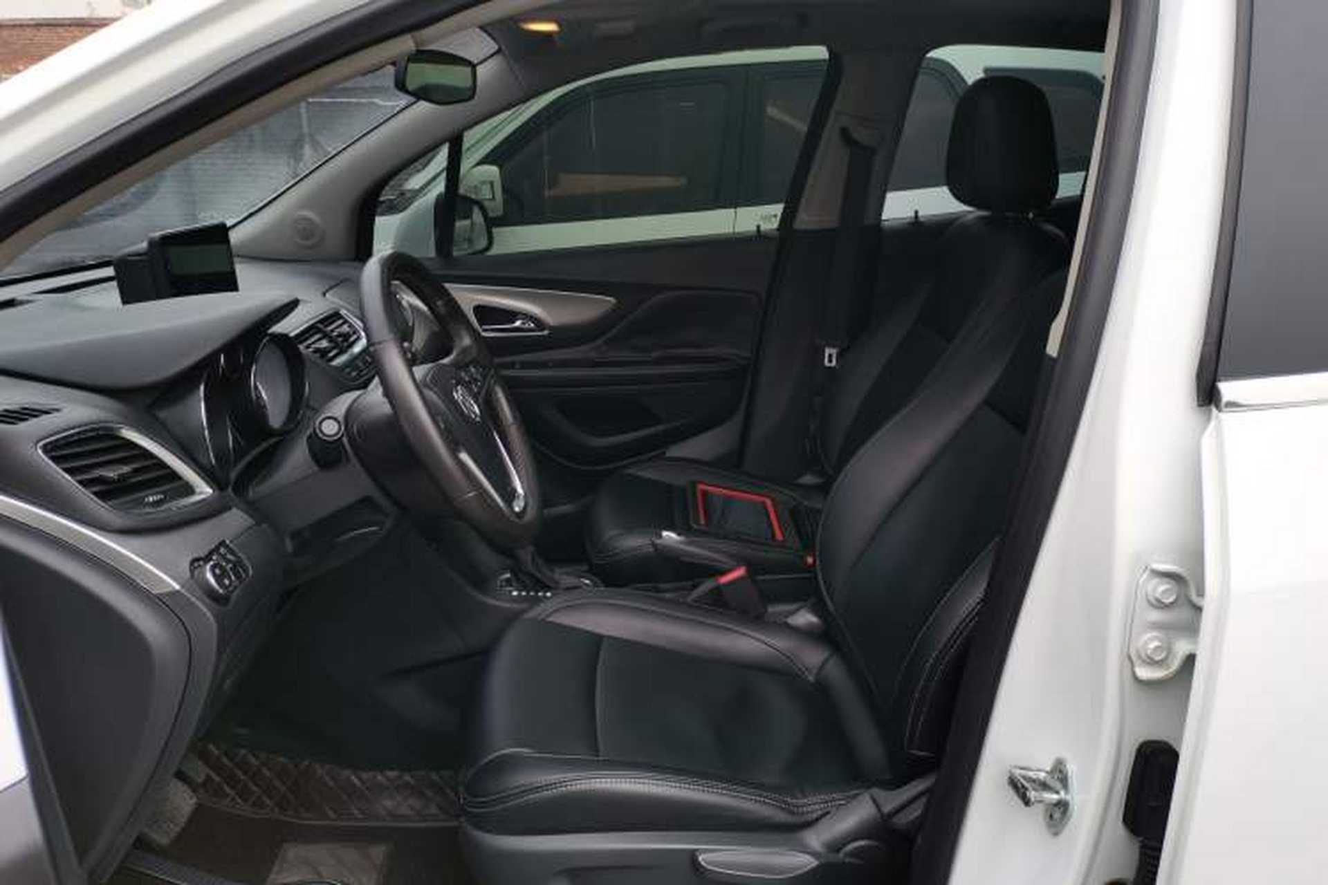 Used Buick Encore 2015 1.4T Automatic Two-Wheel Drive Urban Elite Version Left Front Seat