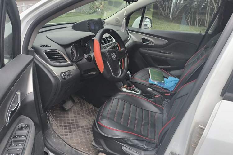 Used Buick Encore 2015 1.4T Automatic Two-Wheel Drive Urban Elite Version Left Front Seat