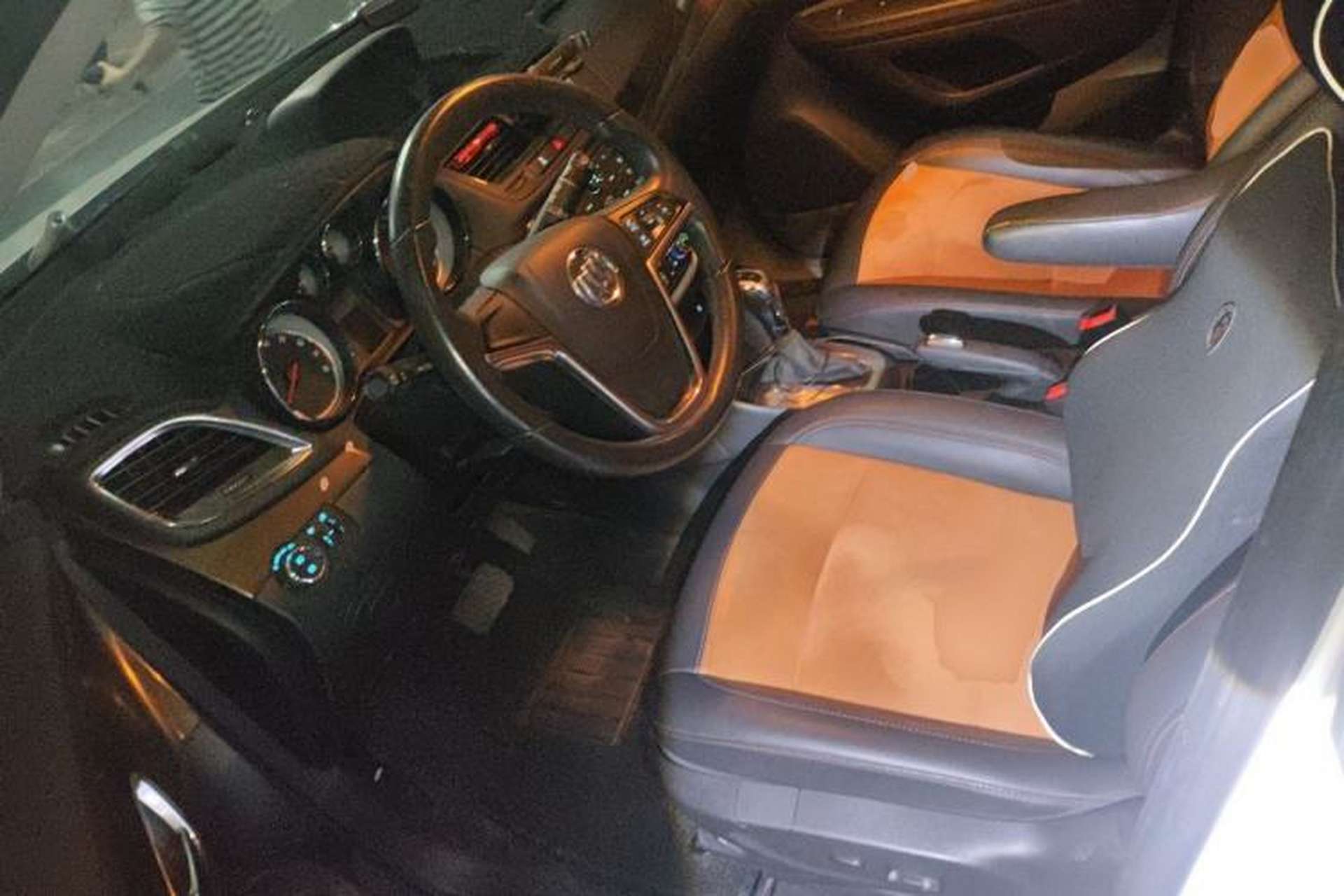 Used Buick Encore 2015 1.4T Automatic Two-Wheel Drive Urban Leading Model Left Front Seat