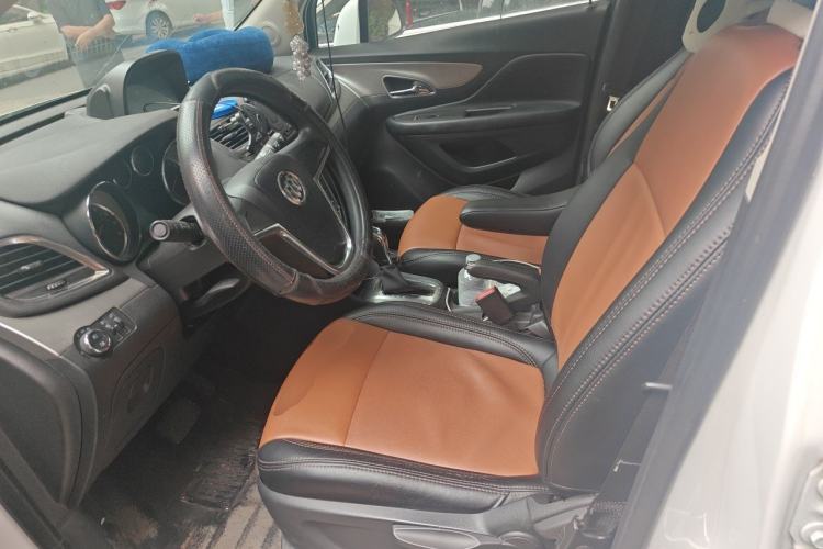 Used Buick Encore 2015 1.4T Automatic Two-Wheel Drive Urban Elite Version Left Front Seat