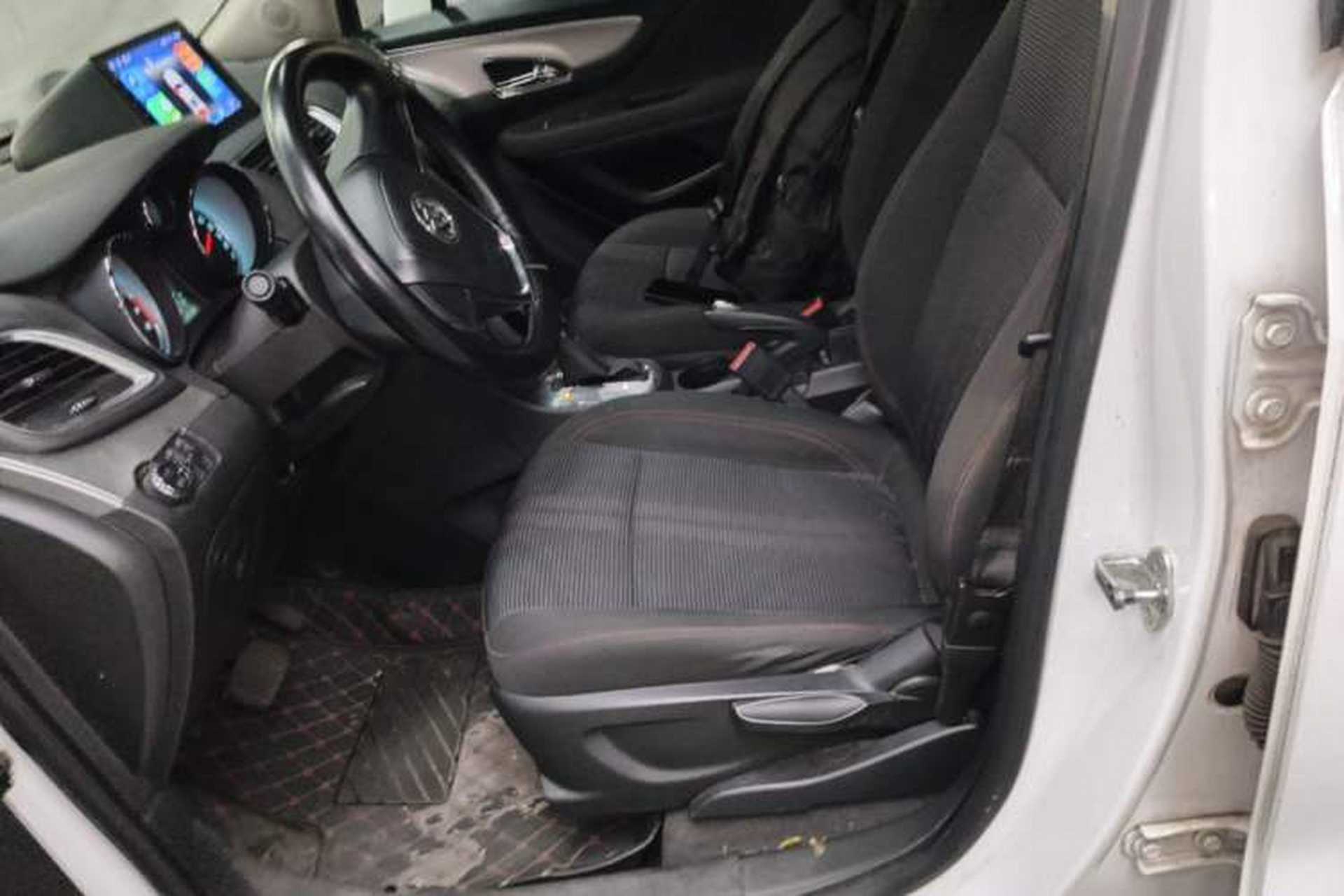 Used Buick Encore 2015 1.4T Automatic Two-Wheel Drive Urban Elite Version Left Front Seat