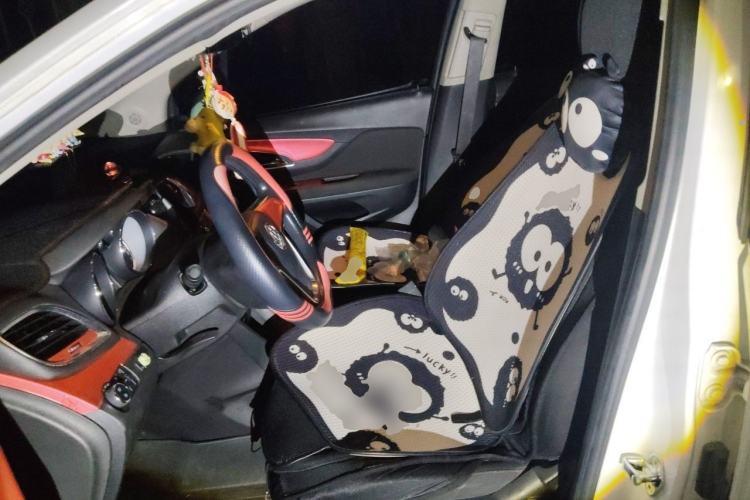 Used Buick Encore 2015 1.4T Automatic Two-Wheel Drive Urban Elite Version Left Front Seat
