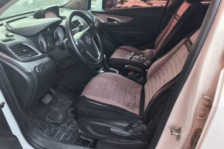 Used Buick Encore 2015 1.4T Automatic Two-Wheel Drive Urban Elite Version Left Front Seat