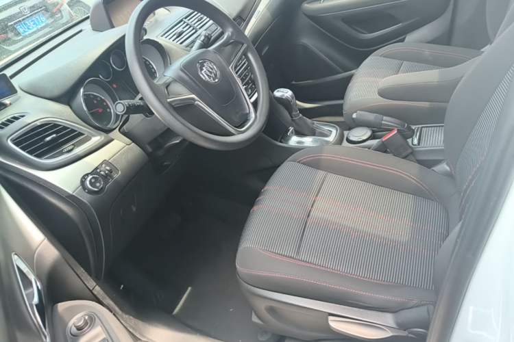 Used Buick Encore 2015 1.4T Automatic Two-Wheel Drive Urban Elite Version Left Front Seat