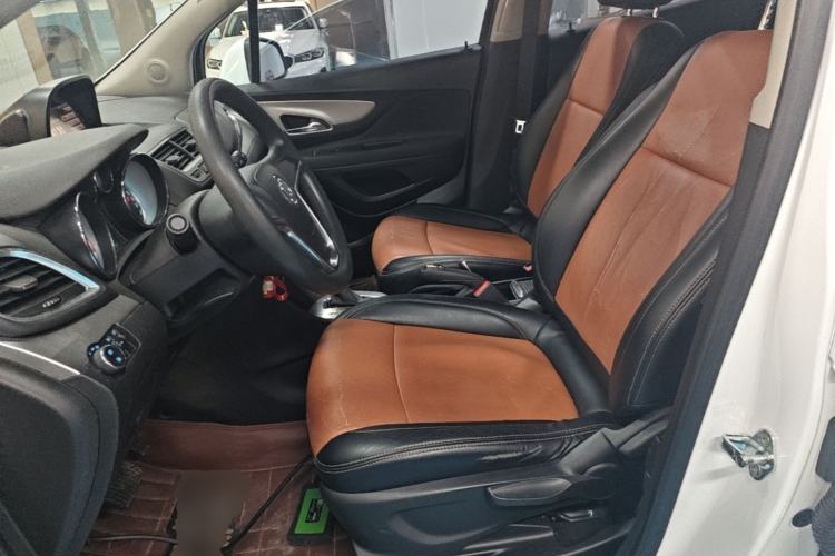 Used Buick Encore 2015 1.4T Automatic Two-Wheel Drive Urban Elite Version Left Front Seat