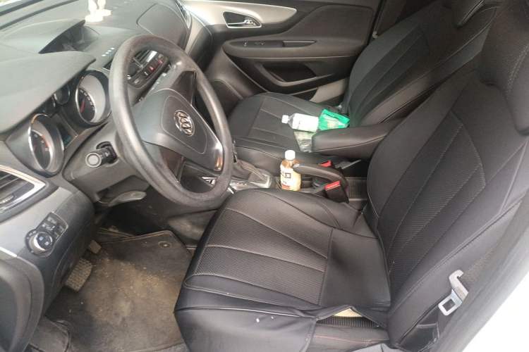 Used Buick Encore 2015 1.4T Automatic Two-Wheel Drive Urban Elite Version Left Front Seat