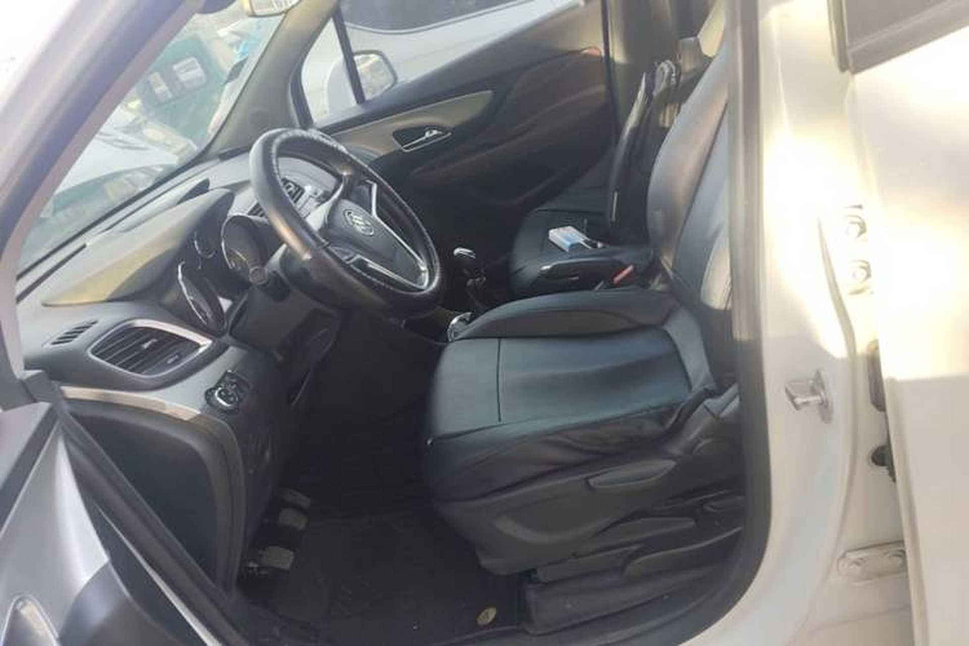 Used Buick Encore 2015 1.4T Manual Two-Wheel Drive Urban Advanced Model Left Front Seat