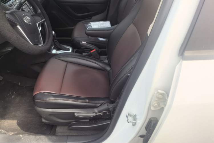 Used Buick Encore 2015 1.4T Automatic Two-Wheel Drive Urban Elite Version Left Front Seat