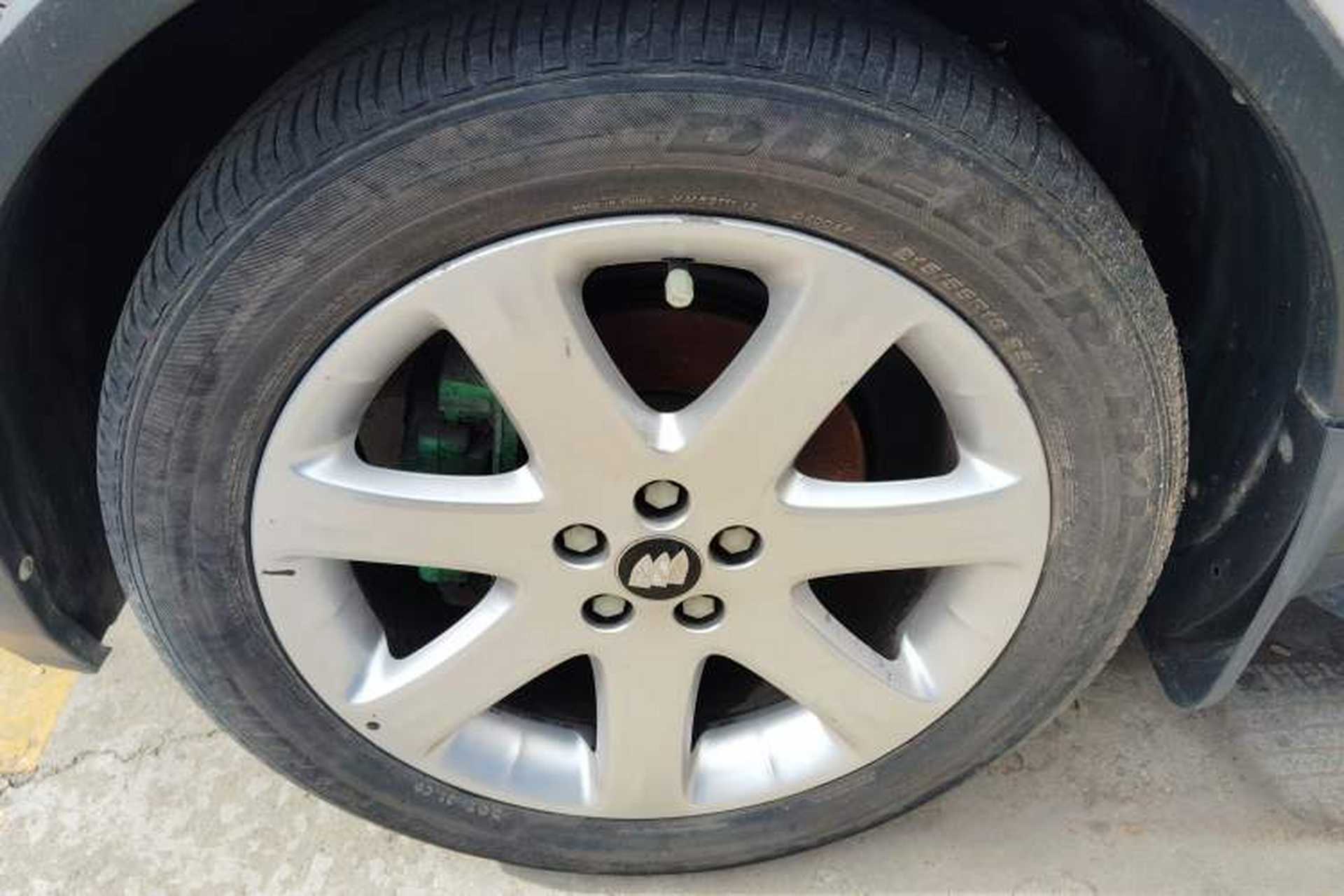 Used Buick Encore 2015 1.4T Automatic Two-Wheel Drive Urban Elite Version Left Front Wheel Hub