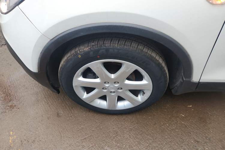 Used Buick Encore 2015 1.4T Automatic Two-Wheel Drive Urban Elite Version Left Front Wheel Hub
