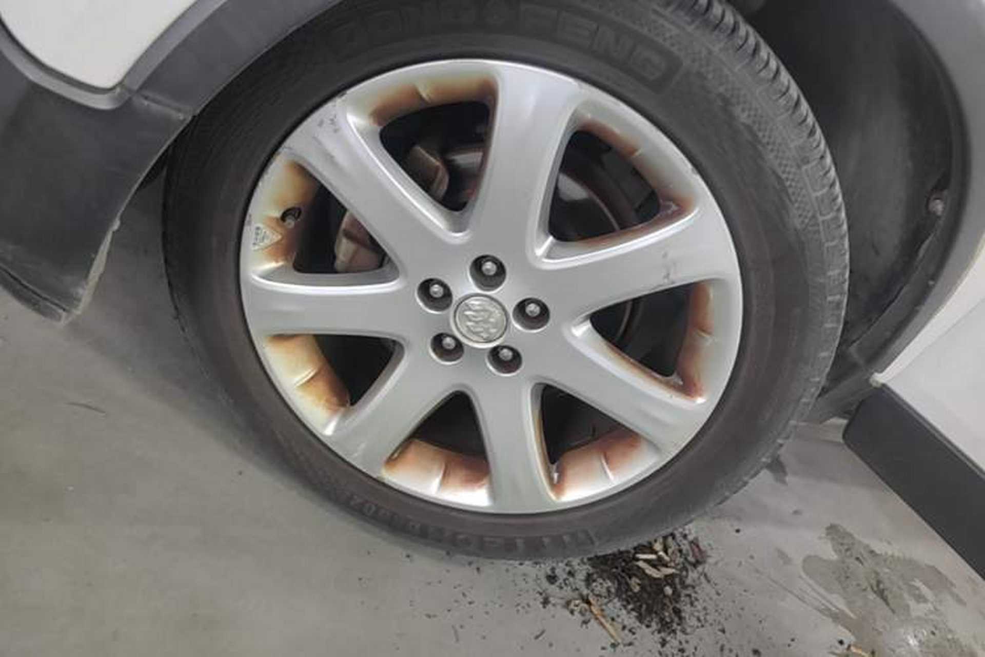 Used Buick Encore 2015 1.4T Automatic Two-Wheel Drive Urban Elite Version Left Front Wheel Hub