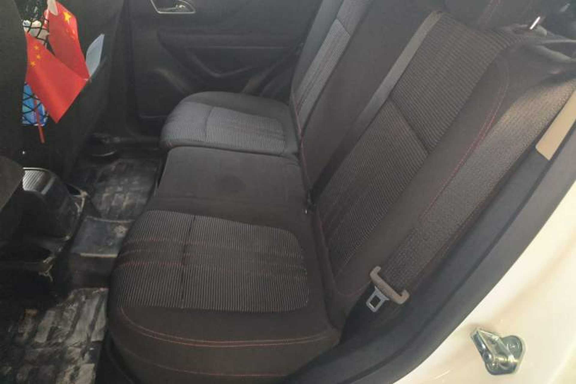 Used Buick Encore 2015 1.4T Automatic Two-Wheel Drive Urban Elite Version Left Rear Seat