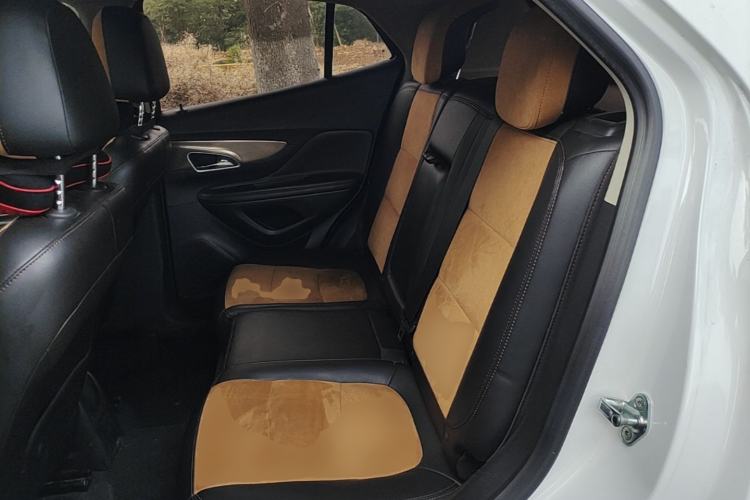 Used Buick Encore 2015 1.4T Automatic Two-Wheel Drive Urban Leading Model Left Rear Seat