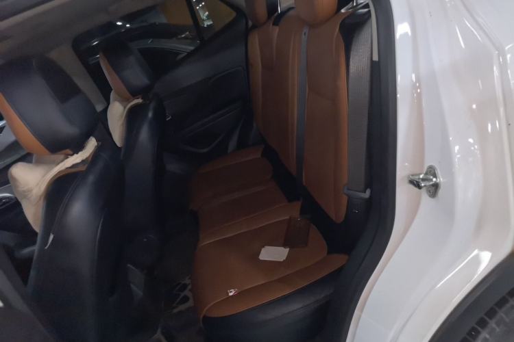 Used Buick Encore 2015 1.4T Automatic Two-Wheel Drive Urban Elite Version Left Rear Seat