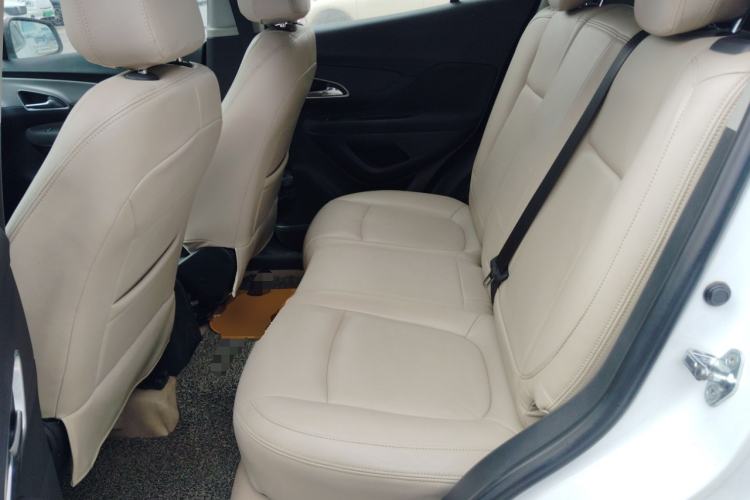 Used Buick Encore 2015 1.4T Automatic Two-Wheel Drive Urban Elite Version Left Rear Seat