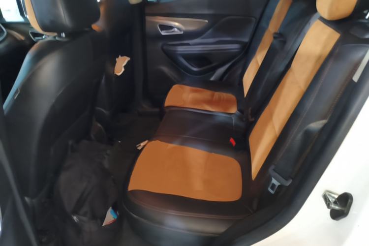 Used Buick Encore 2015 1.4T Automatic Two-Wheel Drive Urban Leading Model Left Rear Seat