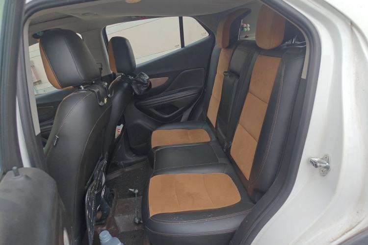 Used Buick Encore 2015 1.4T Automatic Two-Wheel Drive Urban Leading Model Left Rear Seat