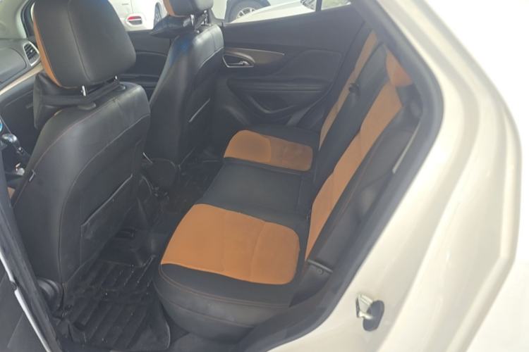 Used Buick Encore 2015 1.4T Automatic Two-Wheel Drive Urban Leading Model Left Rear Seat