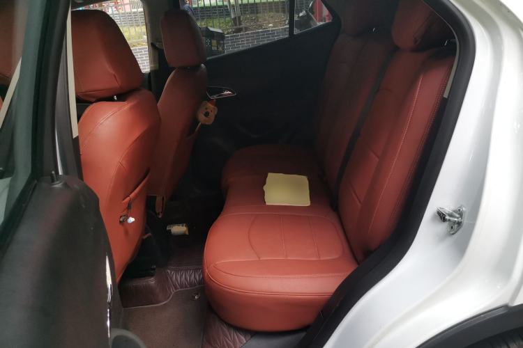 Used Buick Encore 2015 1.4T Automatic Two-Wheel Drive Urban Elite Version Left Rear Seat