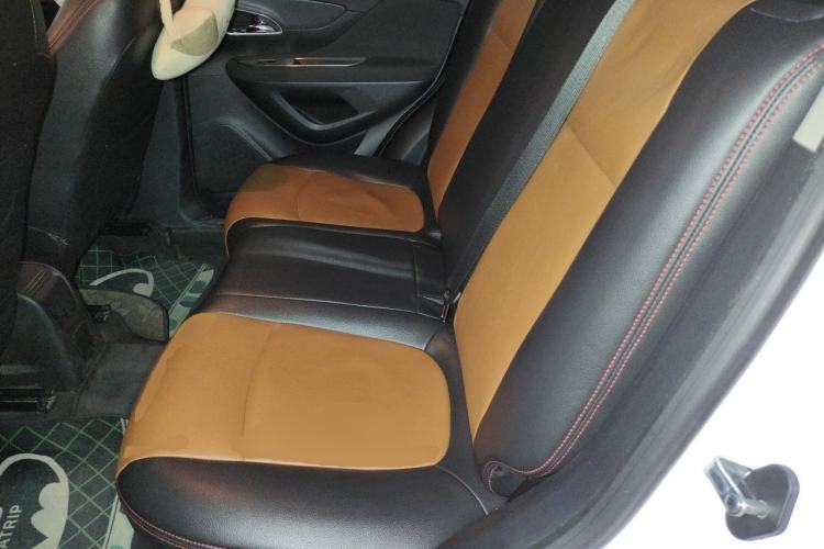 Used Buick Encore 2015 1.4T Automatic Two-Wheel Drive Urban Elite Version Left Rear Seat