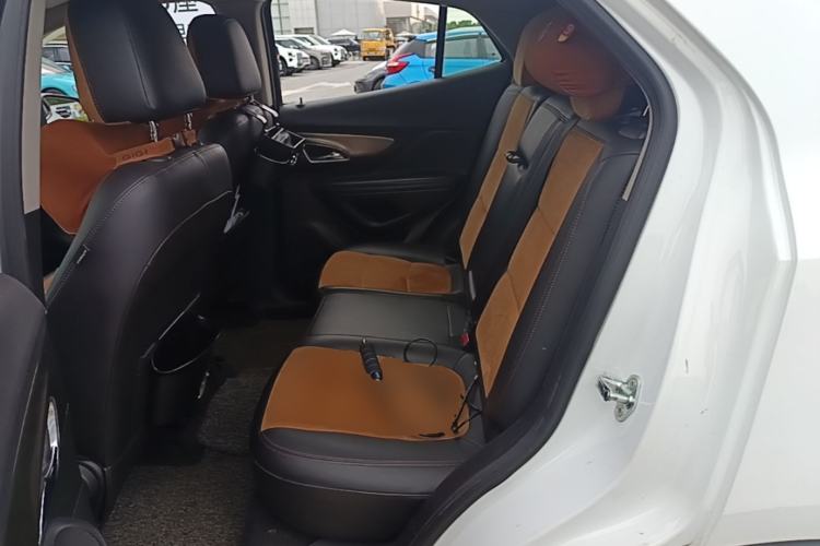 Used Buick Encore 2015 1.4T Automatic Two-Wheel Drive Urban Leading Model Left Rear Seat