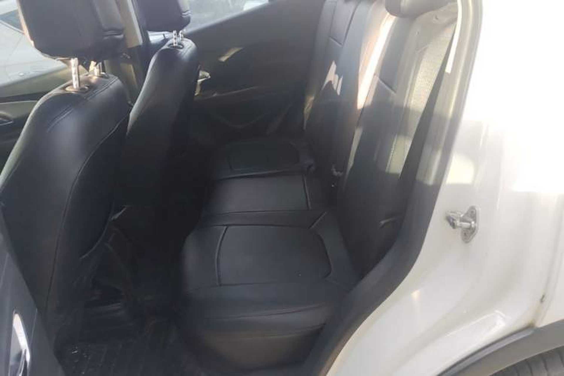 Used Buick Encore 2015 1.4T Manual Two-Wheel Drive Urban Advanced Model Left Rear Seat