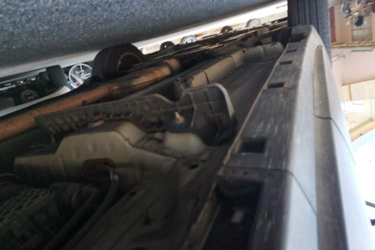 Used Buick Encore 2015 1.4T Automatic Two-Wheel Drive Urban Elite Version Left Side Sill