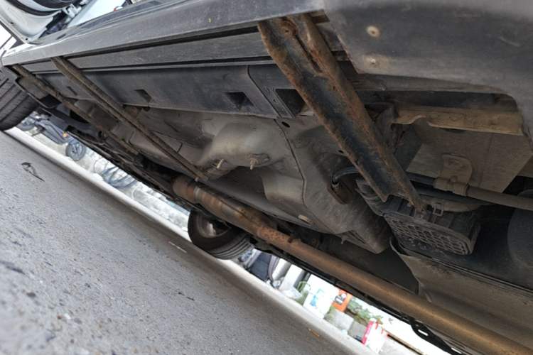 Used Buick Encore 2015 1.4T Automatic Two-Wheel Drive Urban Elite Version Left Side Sill