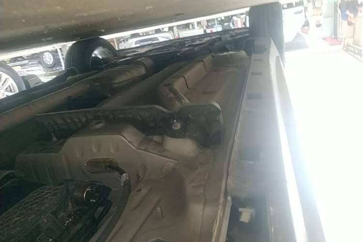Used Buick Encore 2015 1.4T Automatic Two-Wheel Drive Urban Leading Model Left Side Sill